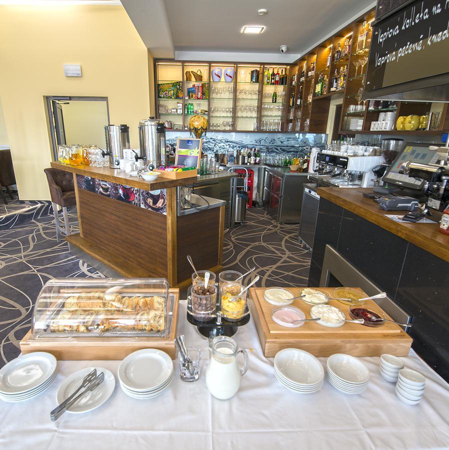 阿贝尔塔米 奥里昂旅馆酒店 外观 照片